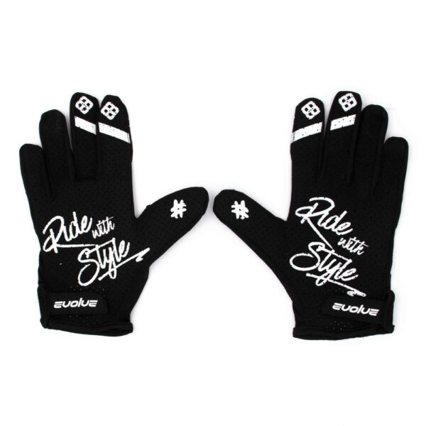 gants evolve x pride black (2)